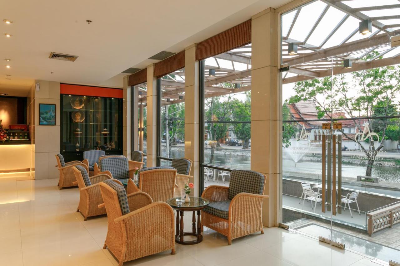 Amora Thapae Hotel Чиангмай Экстерьер фото