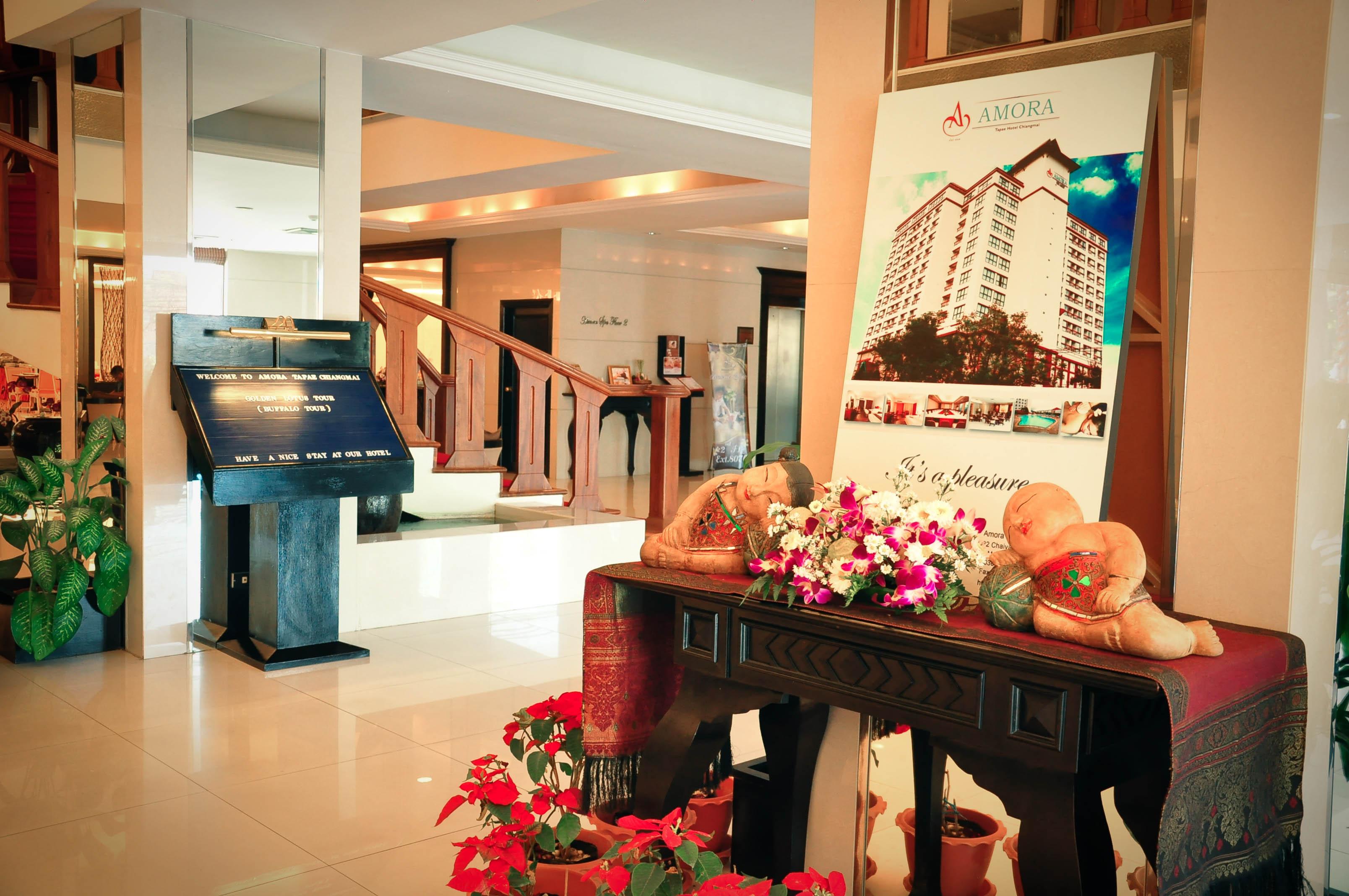 Amora Thapae Hotel Чиангмай Экстерьер фото